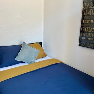 L'univers Du Possible / Parking / Centre à 100 M Appartement
